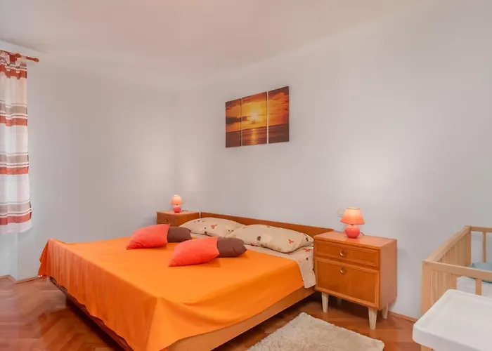 3 Bedroom Lovely In
